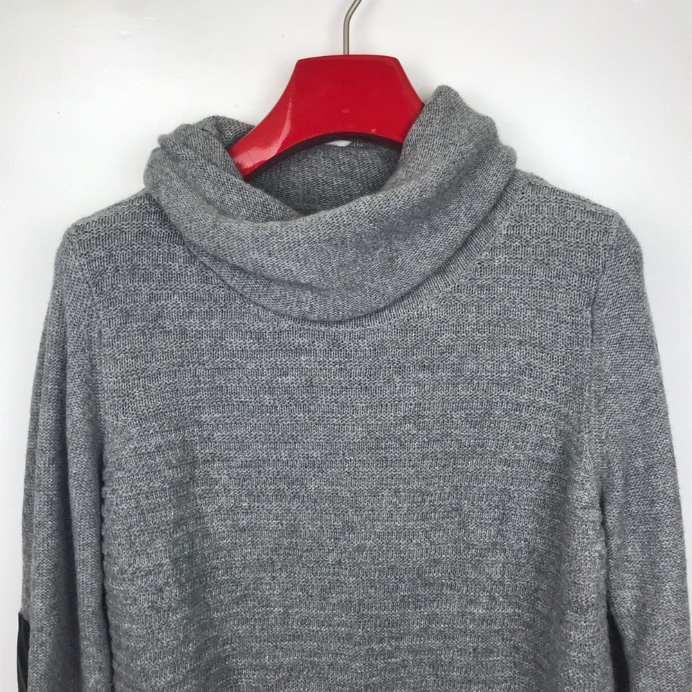 Evolution By Cyrus Turtle Neck Pullover Sweater - image 3